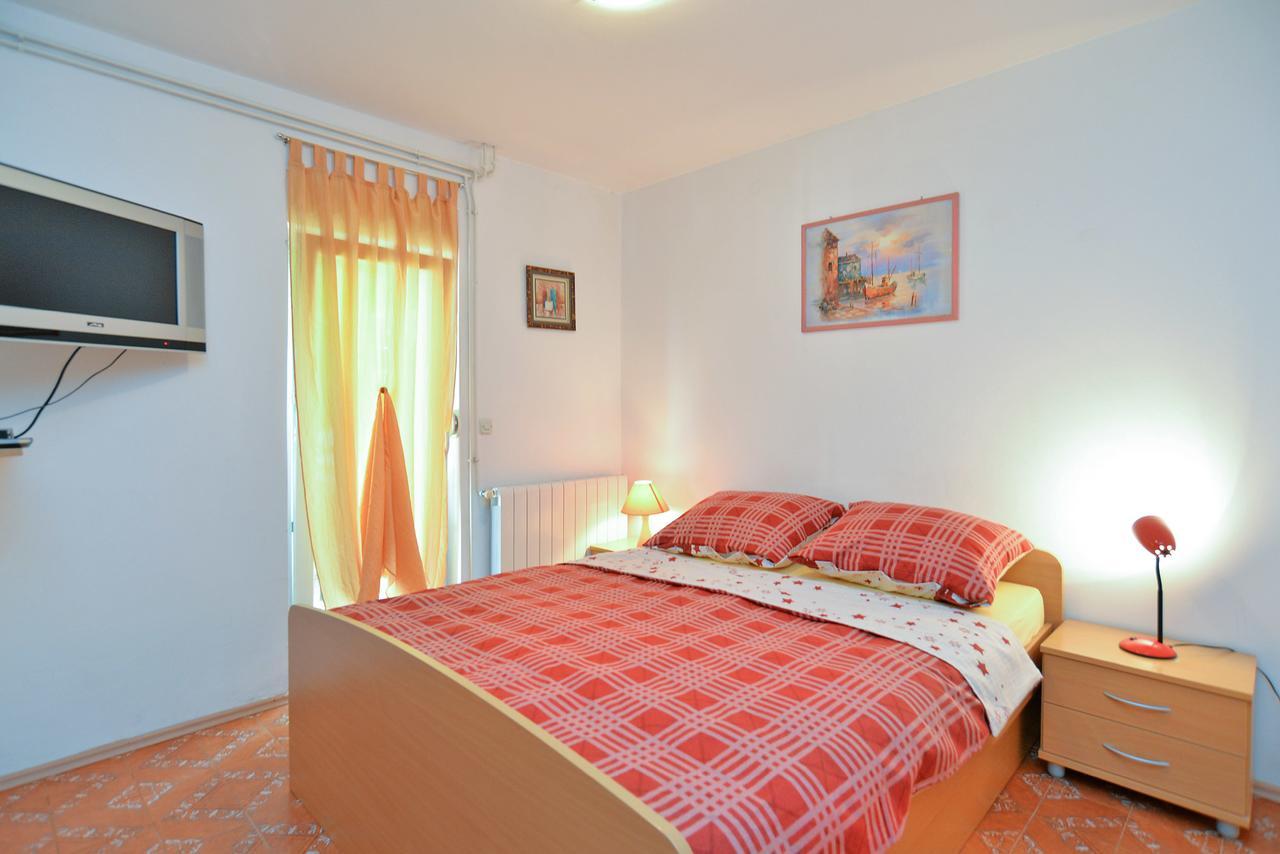 Apartments Milena 436 Fažana Exterior foto