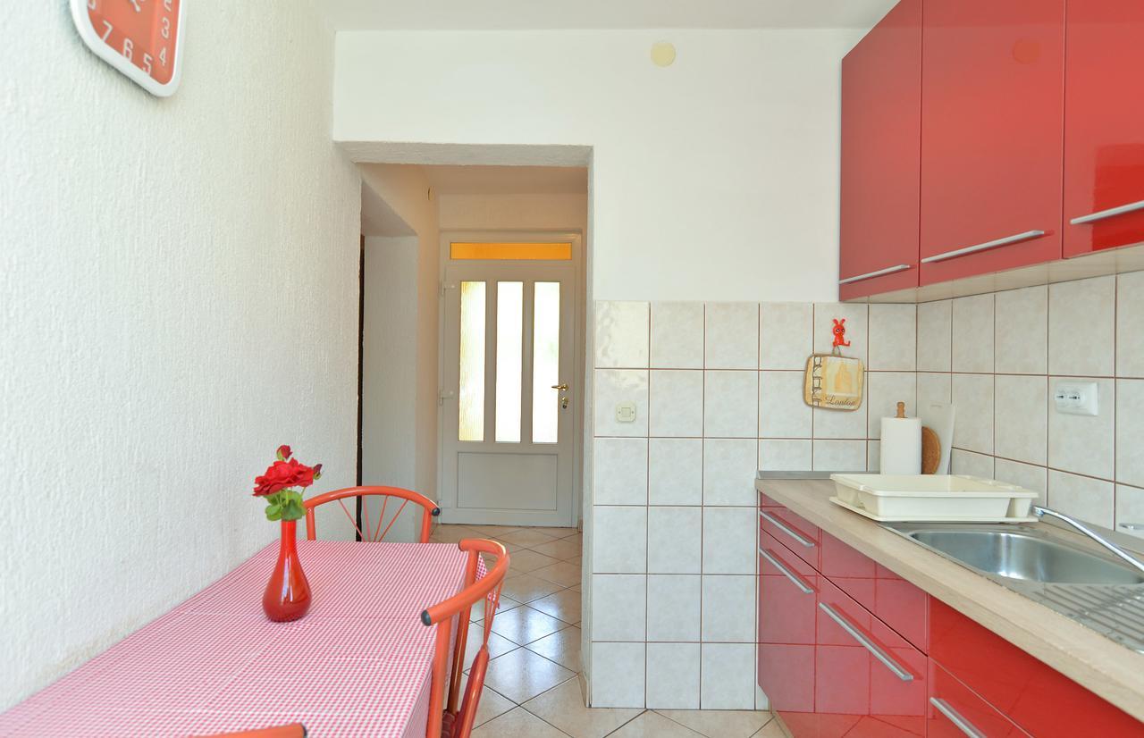 Apartments Milena 436 Fažana Exterior foto