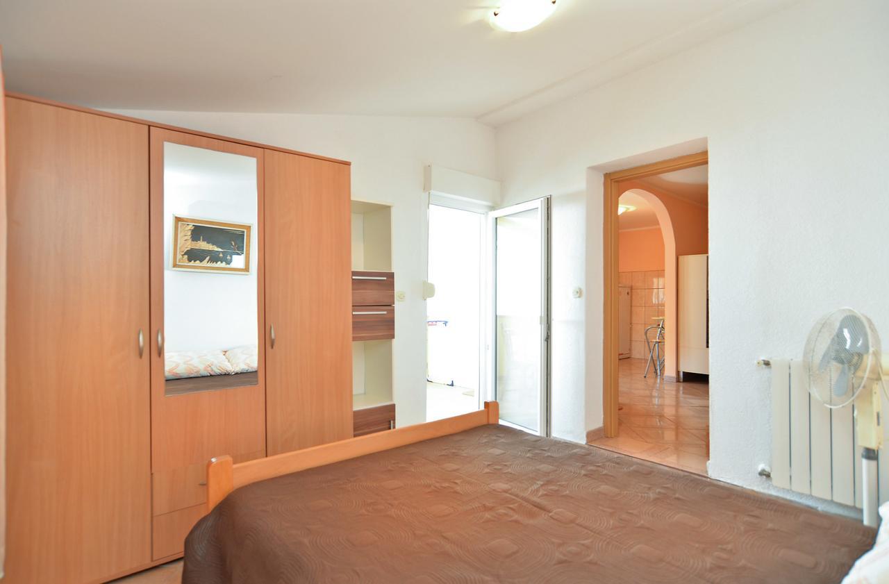Apartments Milena 436 Fažana Exterior foto