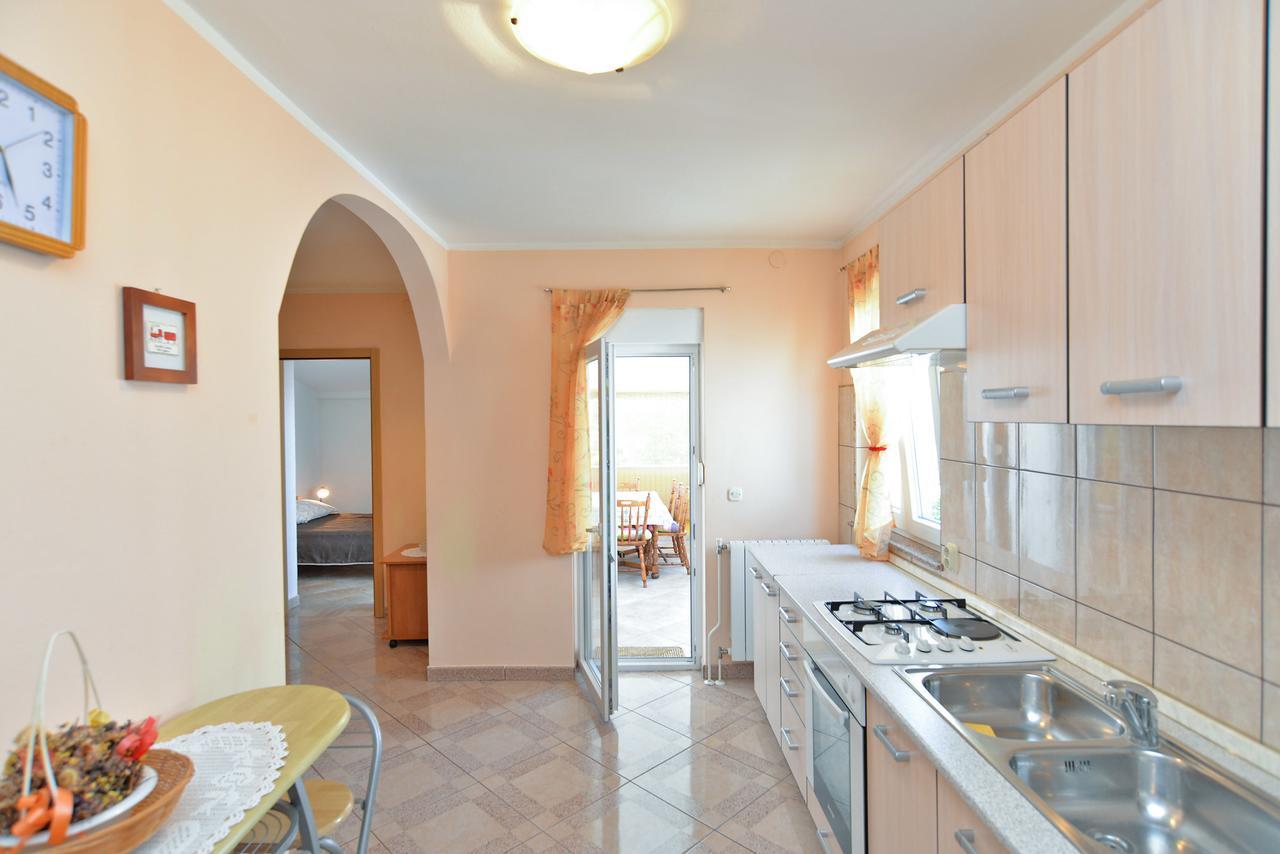 Apartments Milena 436 Fažana Exterior foto
